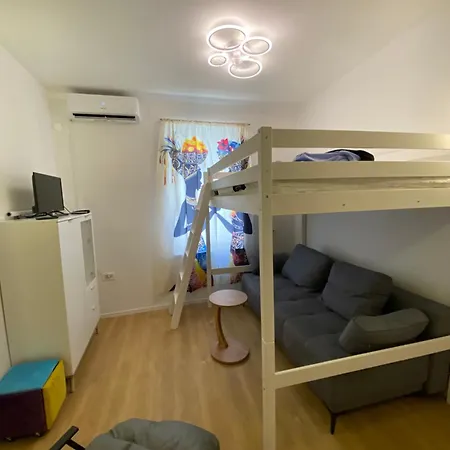 Neri Apartment
